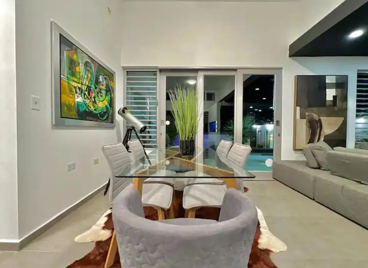 Utopia Luxury Villa Hatillo