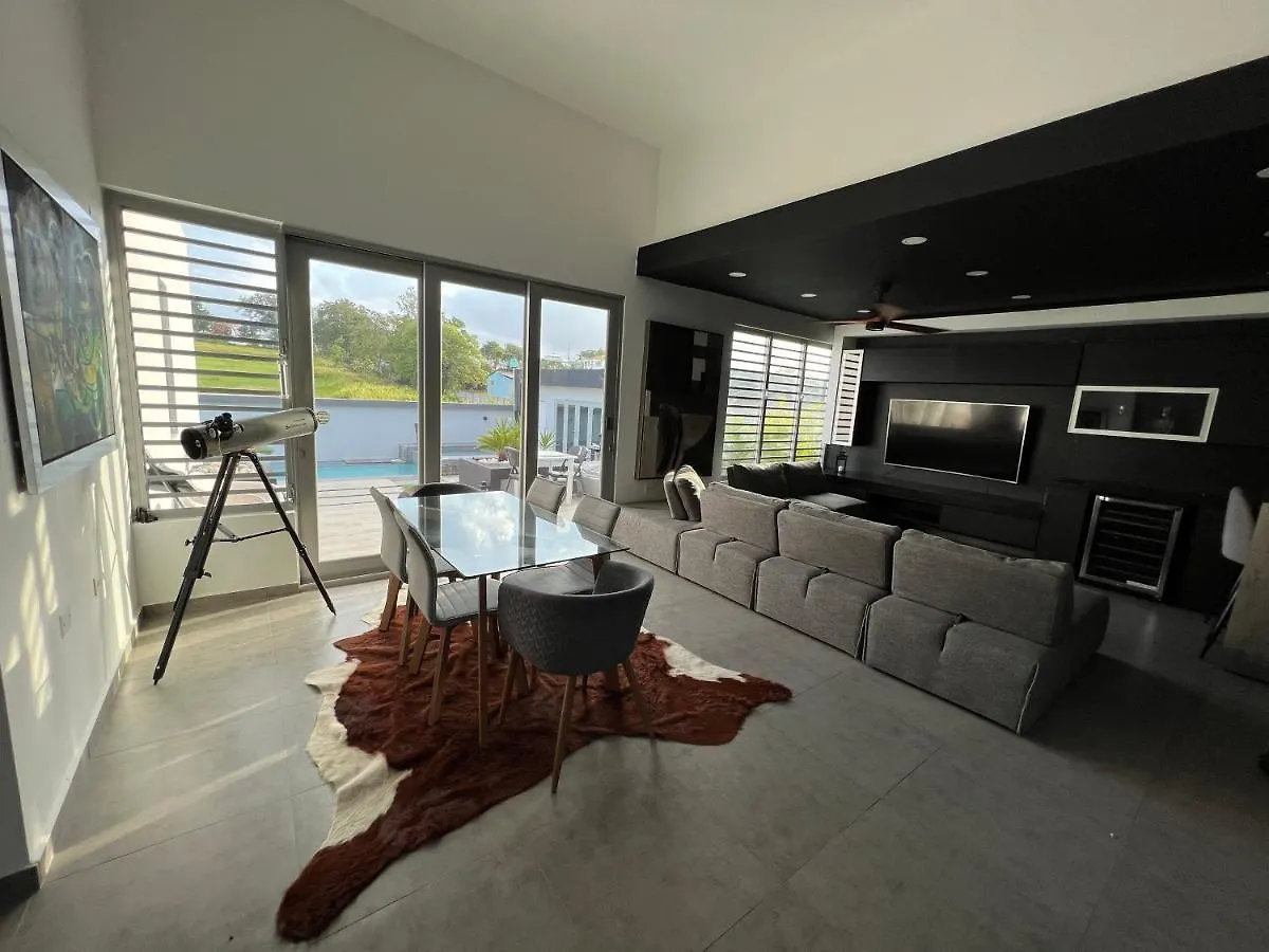 Utopia Luxury Villa Hatillo