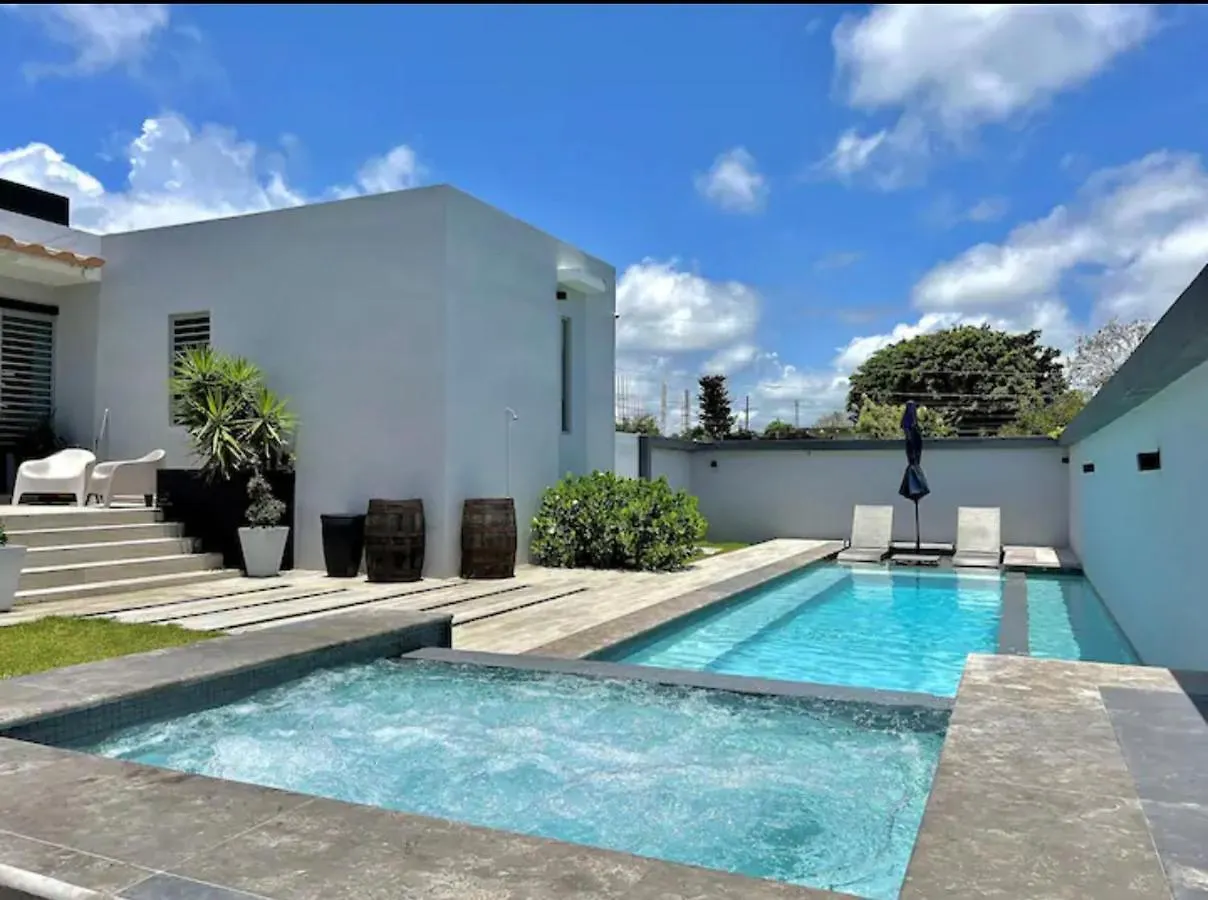 Utopia Luxury Villa Hatillo